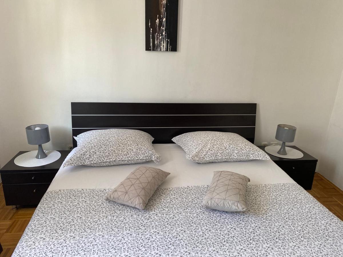 Apartment Miana Trogir Eksteriør billede