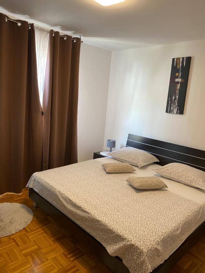 Apartment Miana Trogir Eksteriør billede